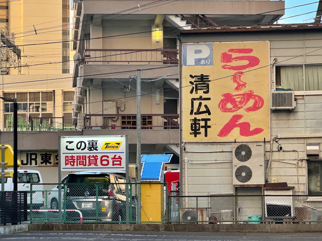 Photo by Suzi Kim on Unsplash