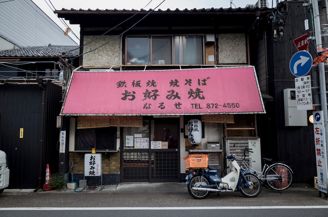 Photo by Len Crockett on Unsplash