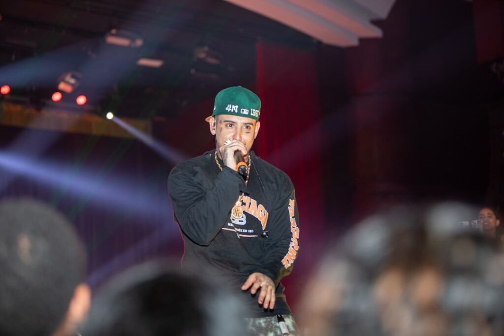 Photo by Sergio Martins on Unsplash